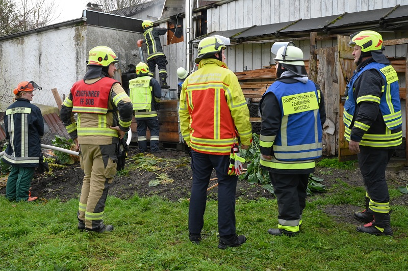 Brand - Garagenbrand - Feuerwehr Stadt Schrobenhausen